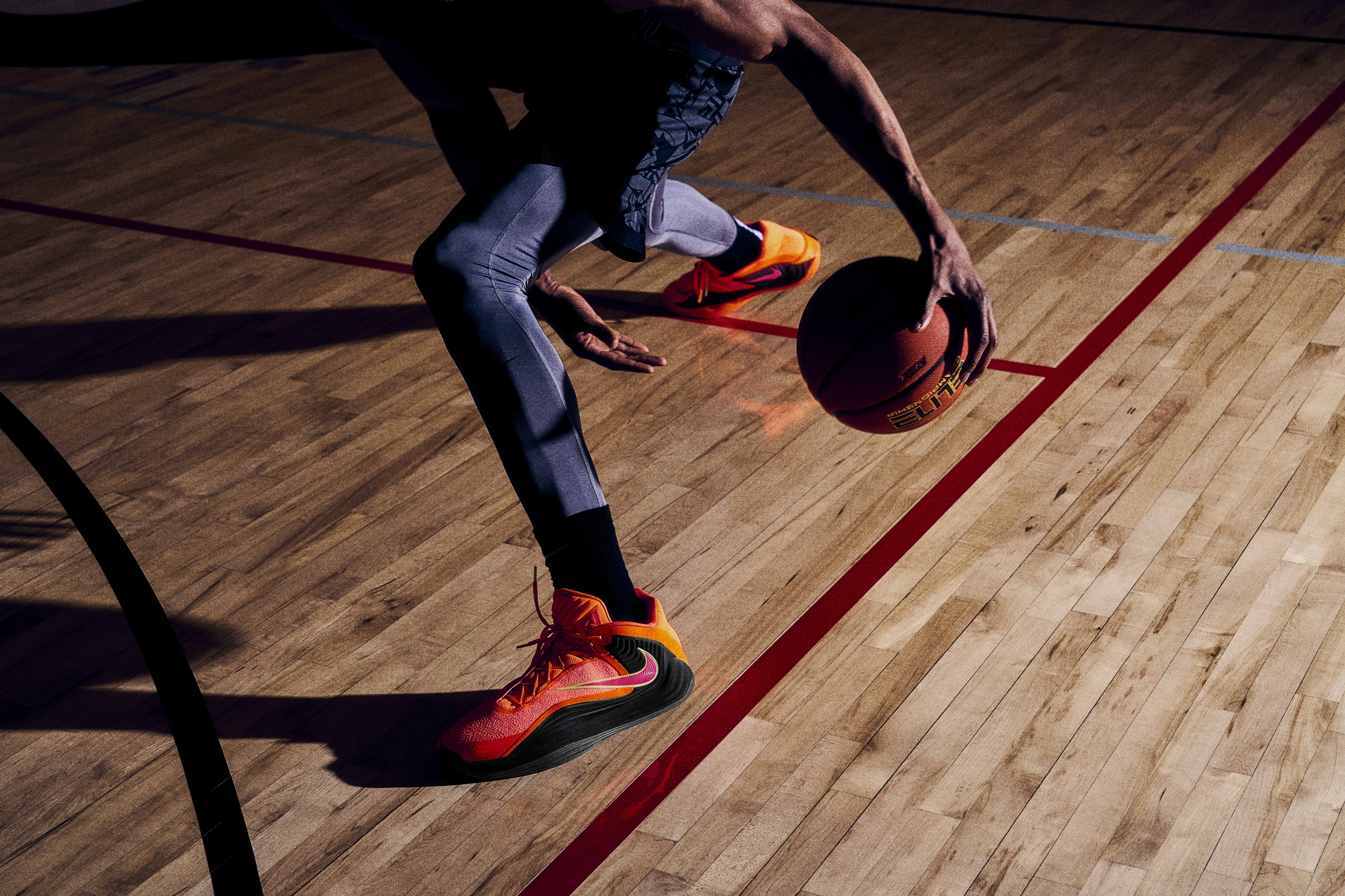 最も熱いバスケットボールプレーヤーに贈るNikeのヤニス