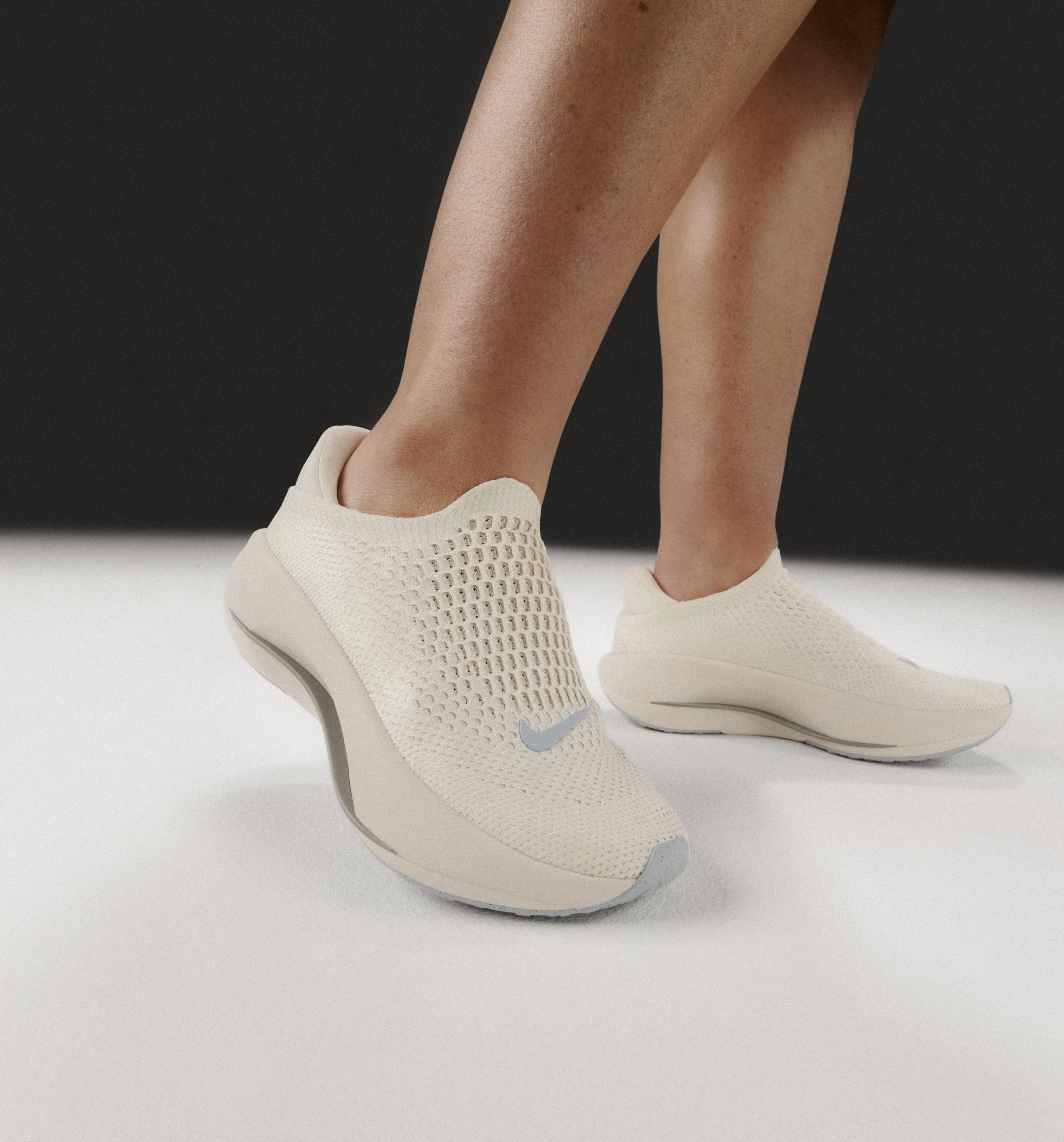 Nike's New Wearable Pump-Compatible Sports Bra and EasyOn