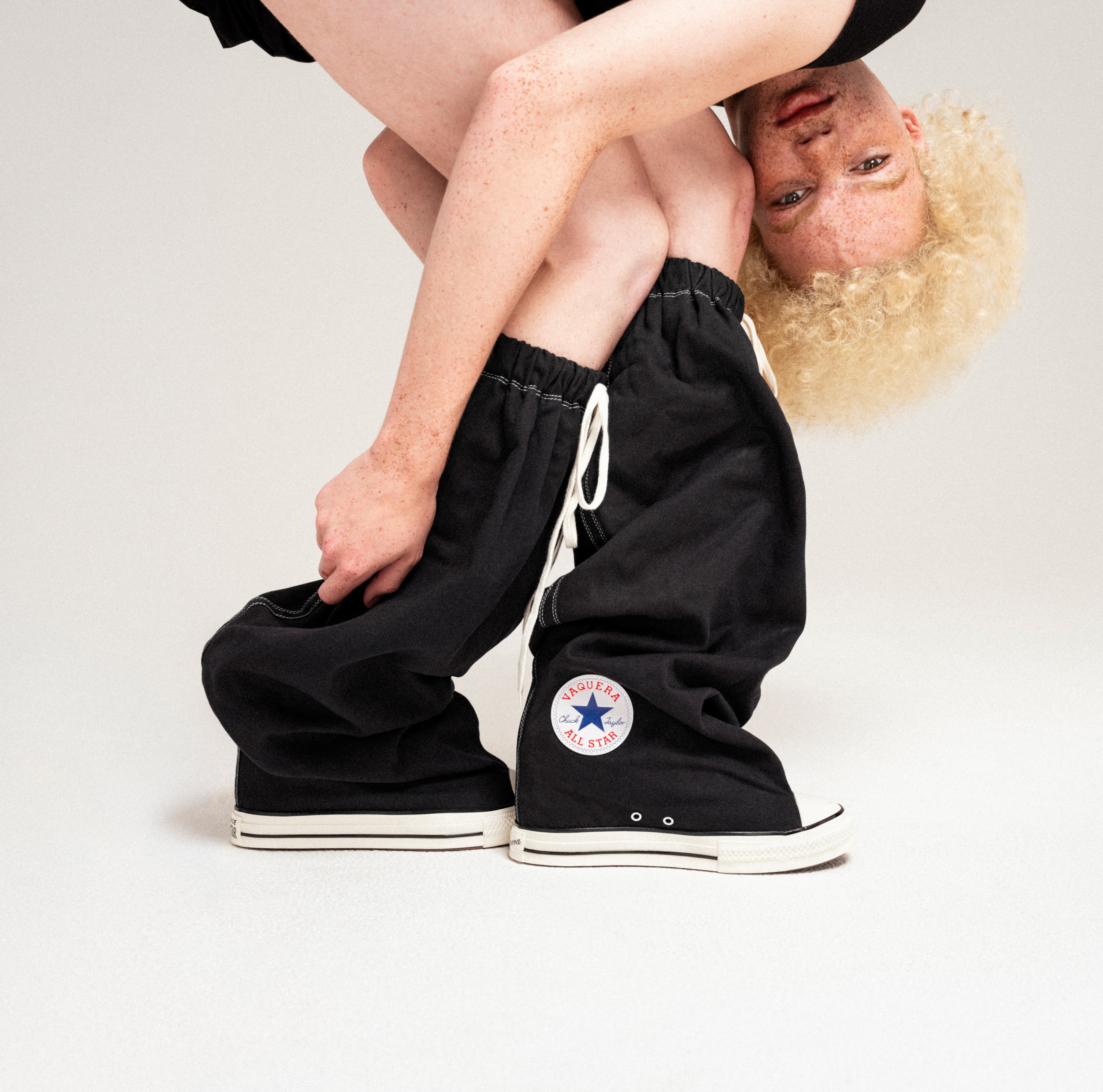 NikeとConverseがVaqueraとパートナーシップを開始、チャック テイラー