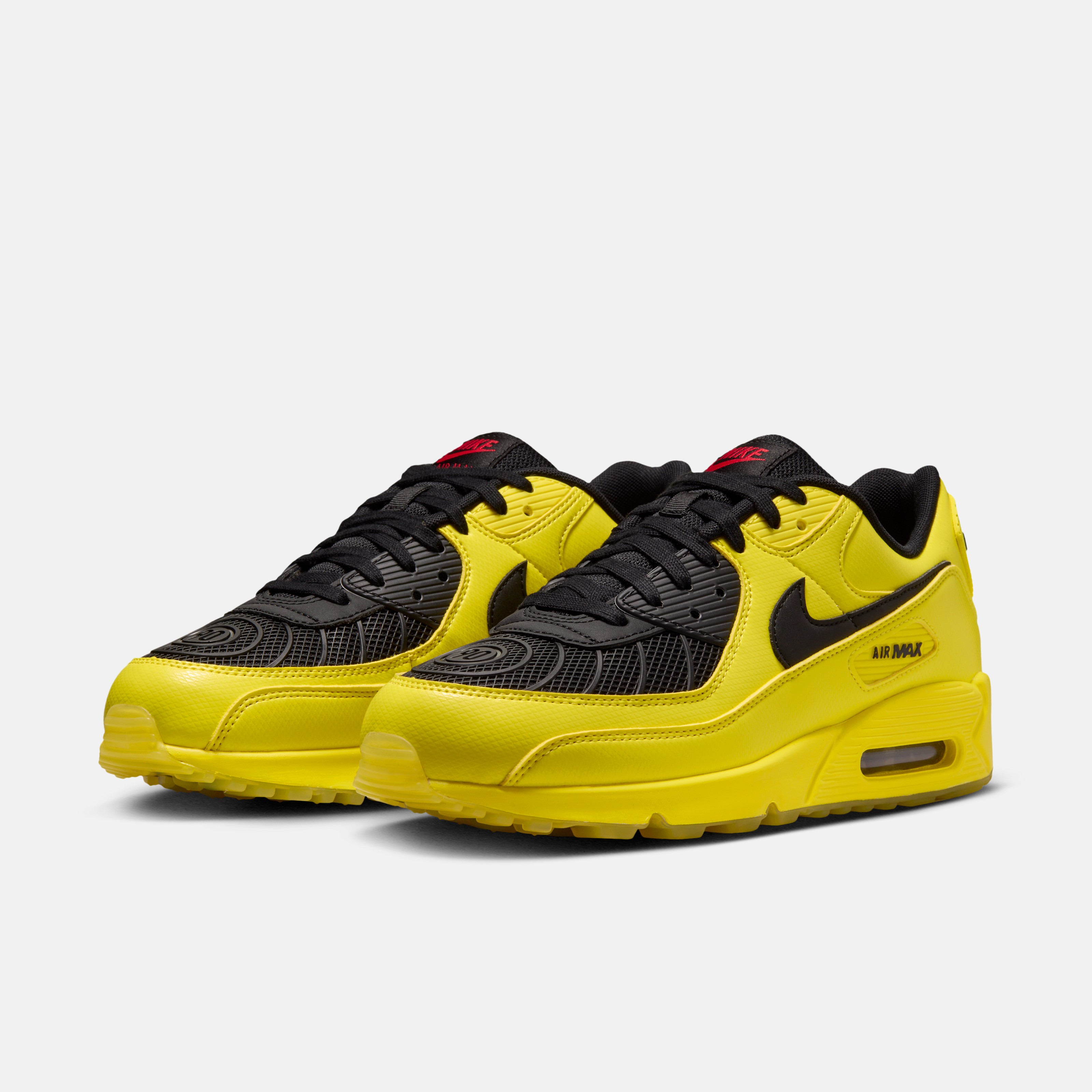 Nikeがマッド 90 コレクションを発表。4つの名作サッカースパイクを