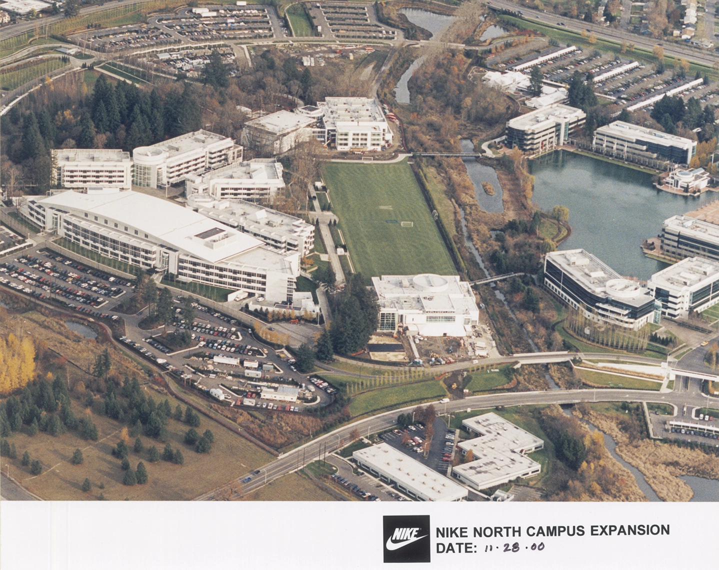 where is nike headquarters located