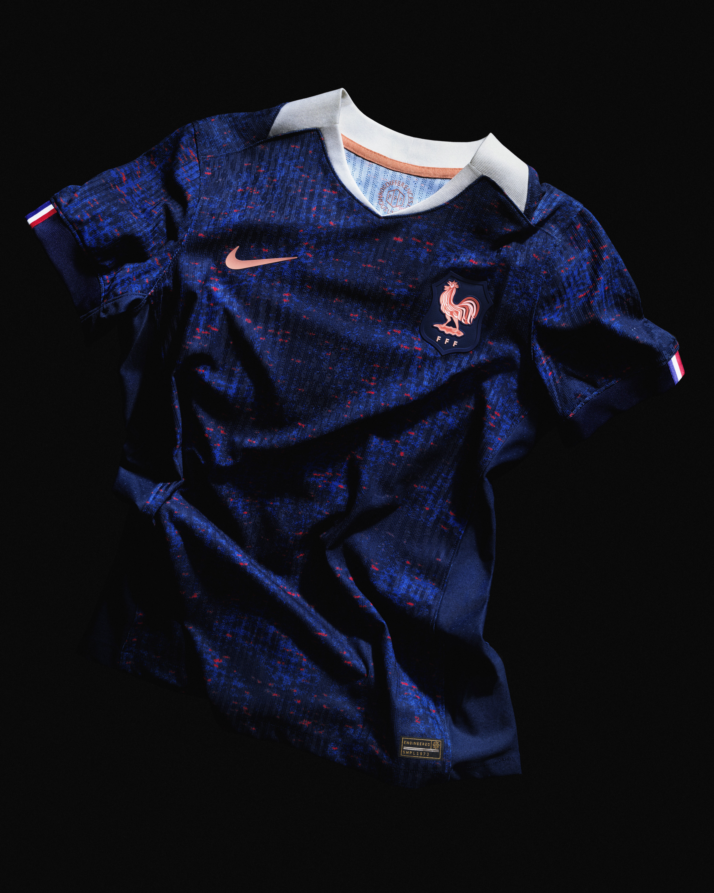 nike football team wear