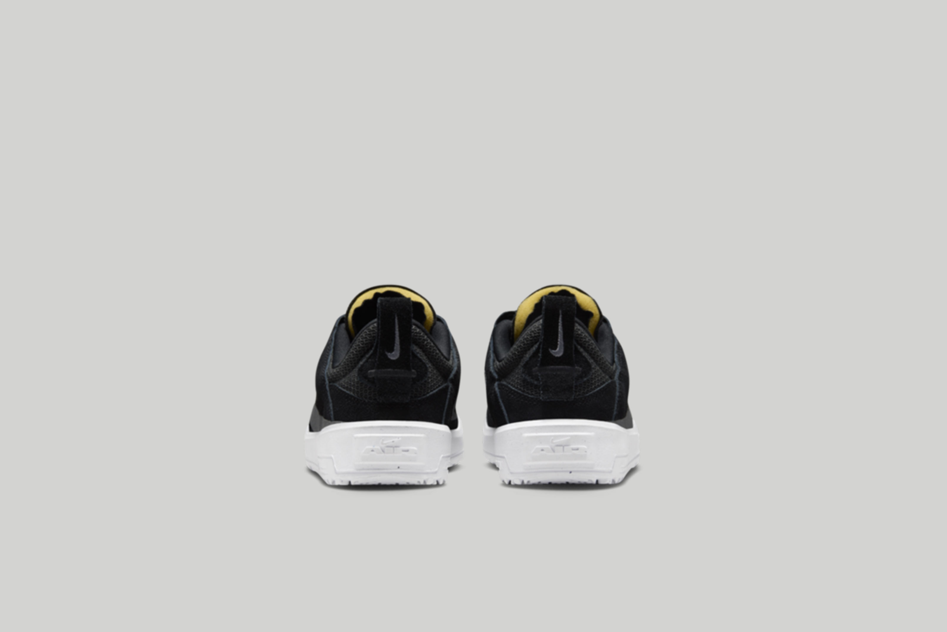 Nike SBから初めてのキッズシューズ、デイ ワンが登場 — NIKE, Inc.