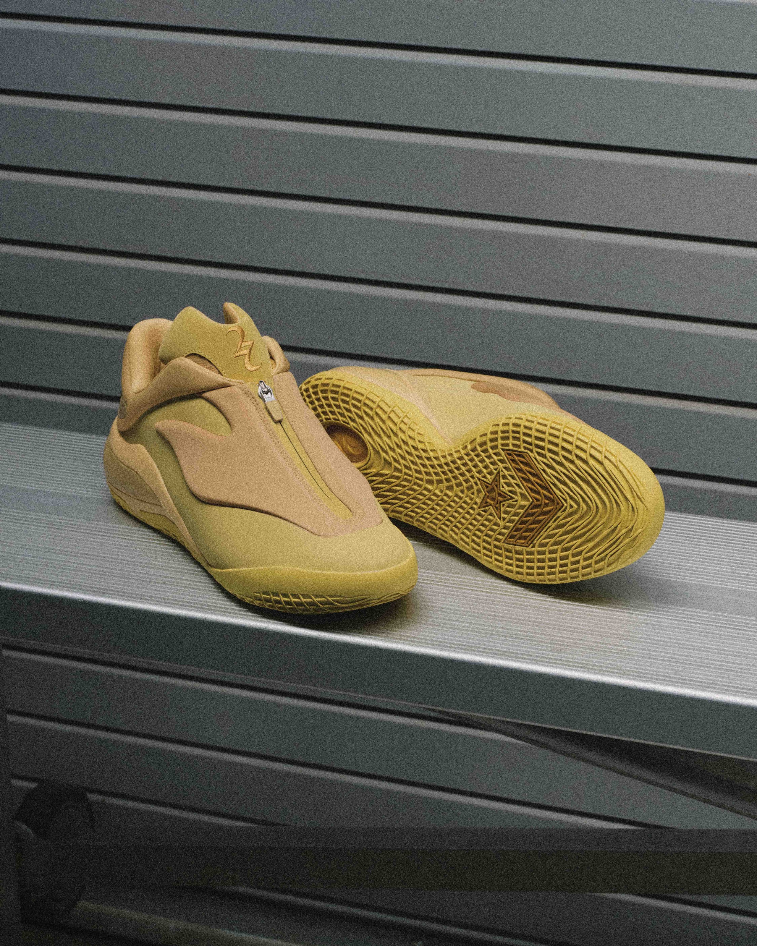 converse shai001 バスケットボールシューズ　箱有り Converse SHAI 001 Butter メンズ - A18771C - JP