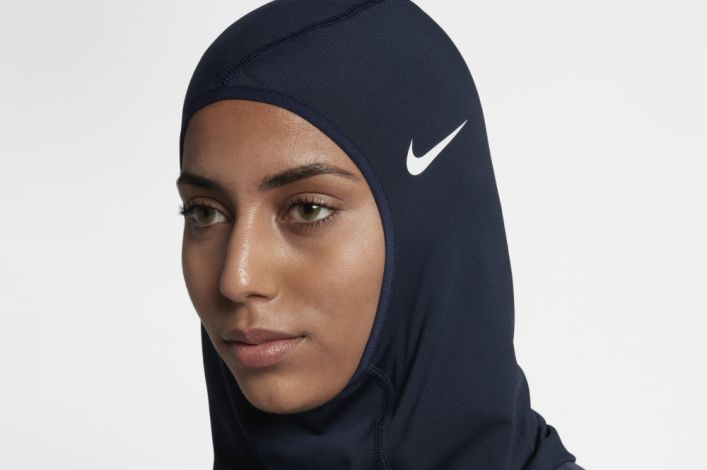 Mayordomo Departamento disparar The Nike Pro Hijab Goes Global - NIKE, Inc.