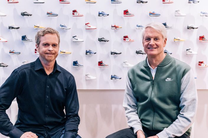 Pino Burro rojo NIKE, Inc. announces Board Member John Donahoe will succeed Mark Parker as  President & CEO in 2020, Parker to become Executive Chairman - NIKE, Inc.