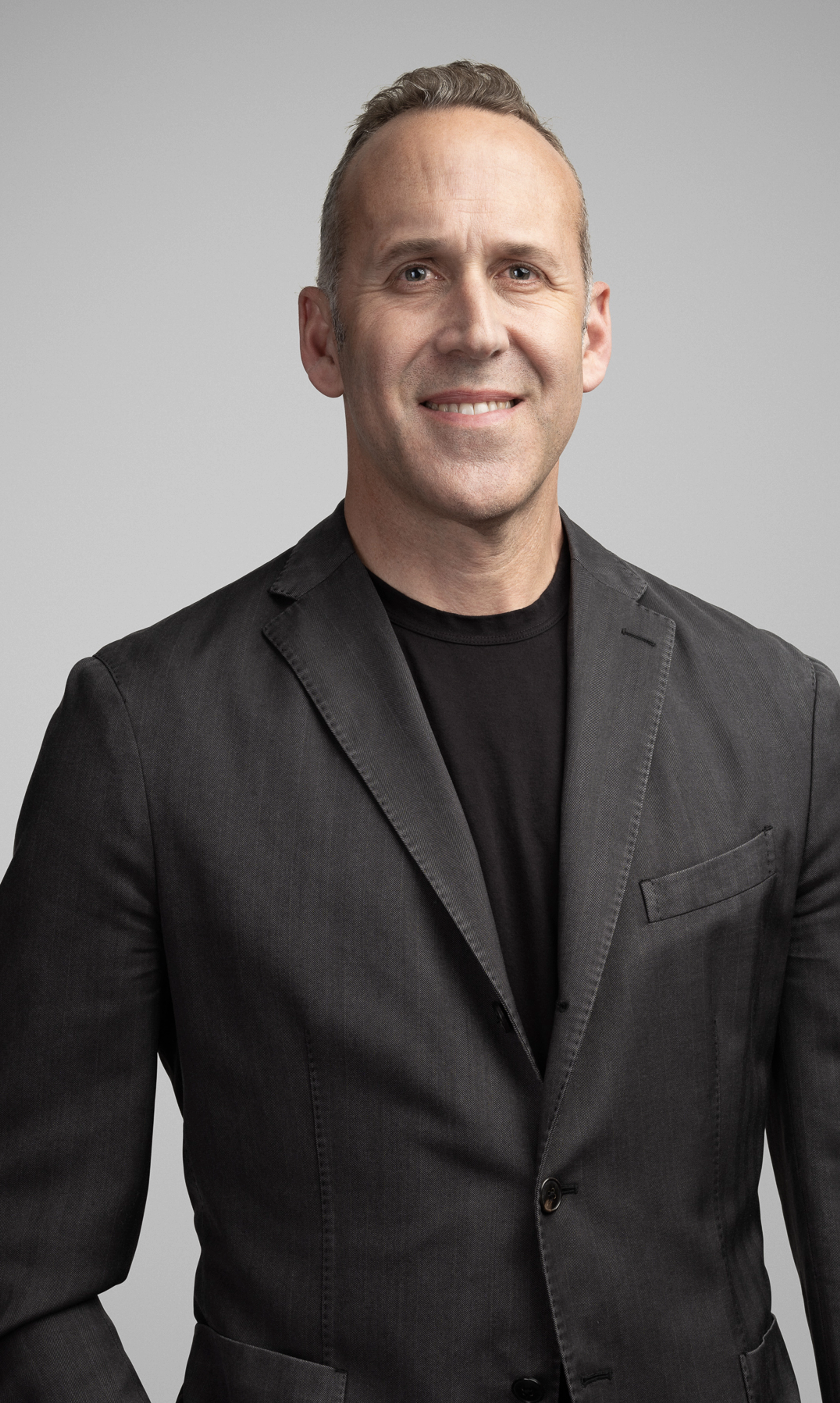 Nike Inc Leadership Matt Friend 0568