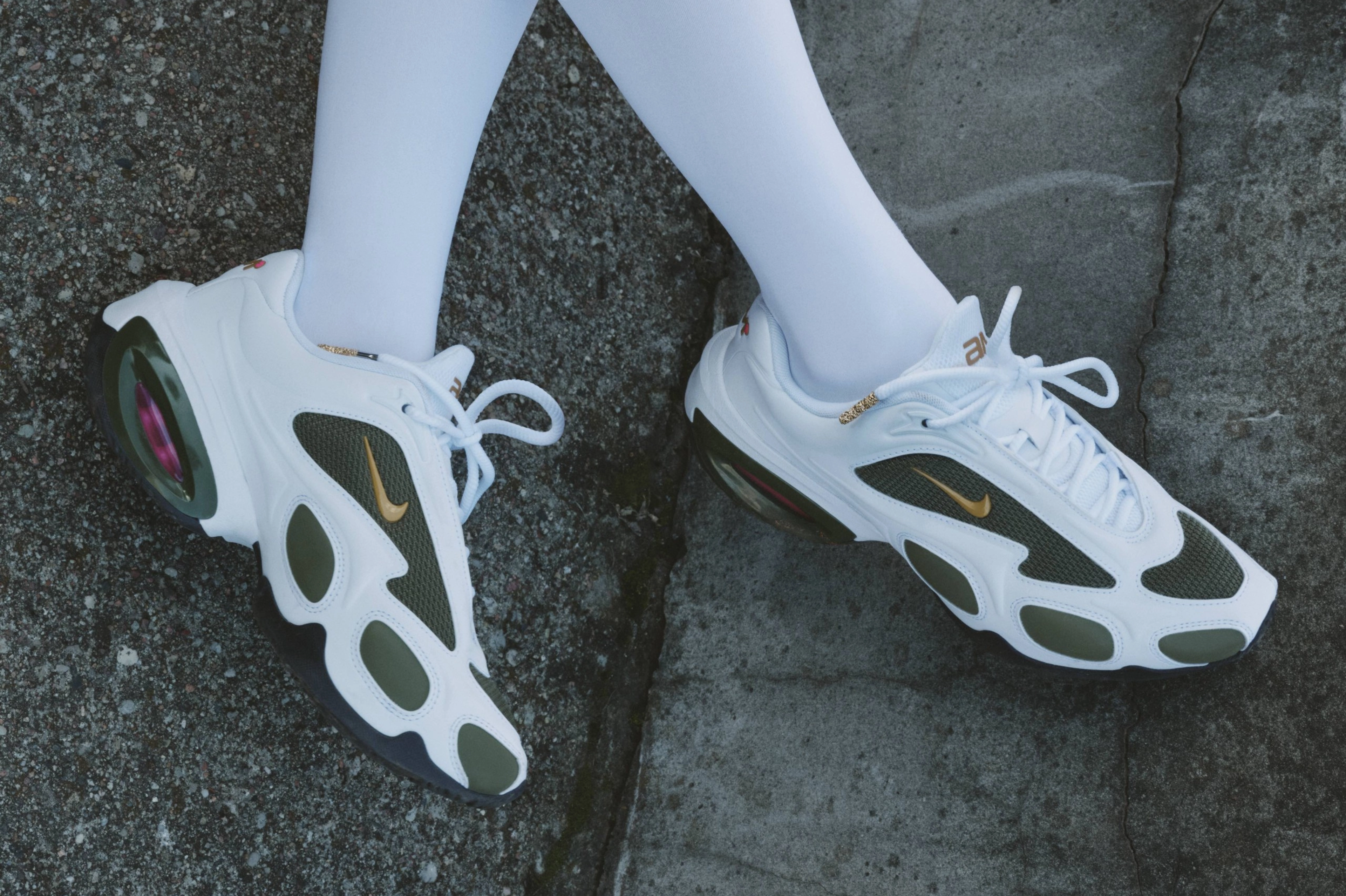 靴 Veneda Carter Nike Air Max Muse 23cm Nike x Veneda Carter Debut a Sporty and Stylish Expression