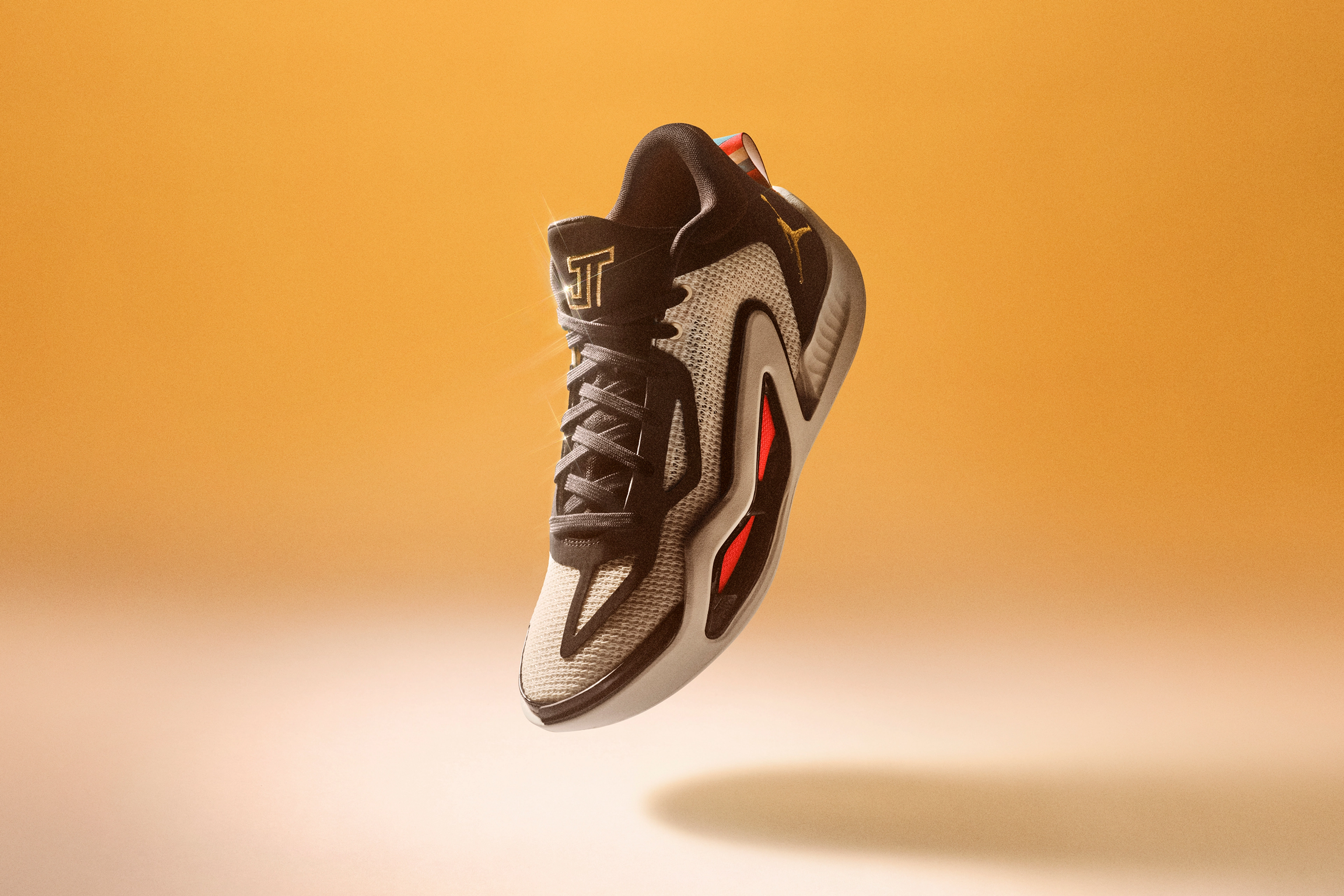 Sp23 Jd Bb Rev Ltcc Tatum1 Barber Shop Product Superiority Detail 2 Ta Dx5571 180