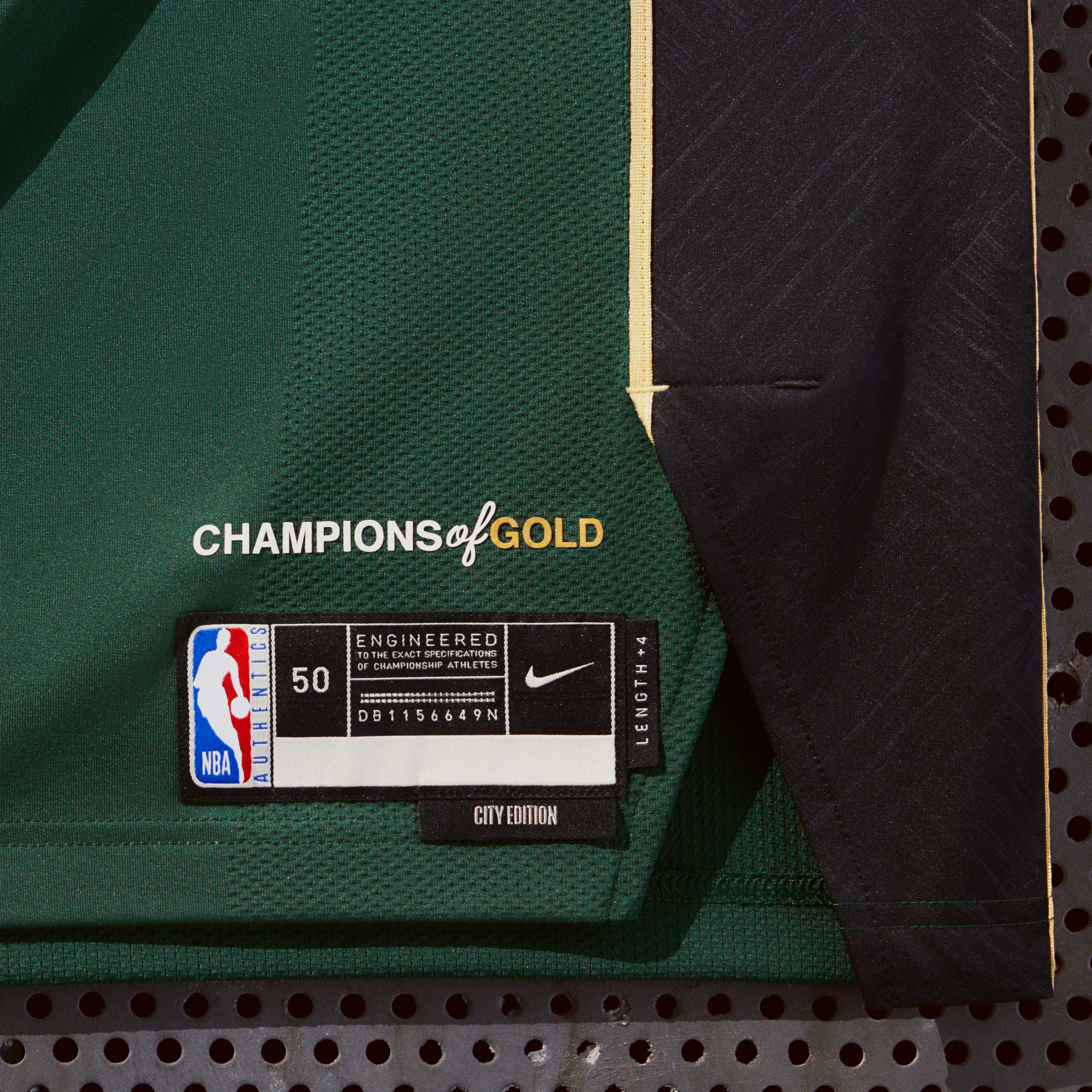 Ho22 Nbacityedition Na Offbody Boston Tag 00470 04