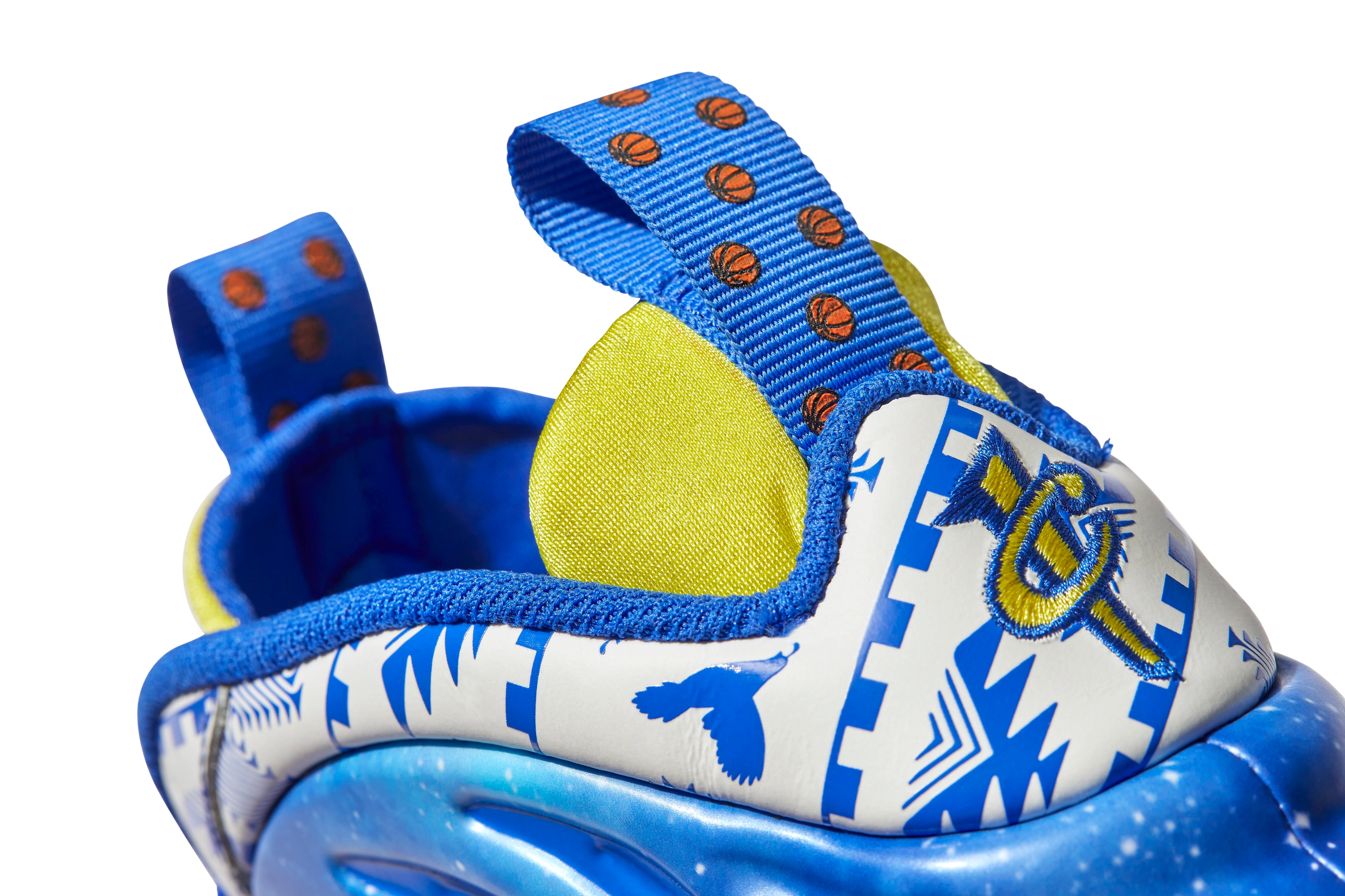Nike Doernbecher Freestyle Xviii Coley Shoe Detail 03