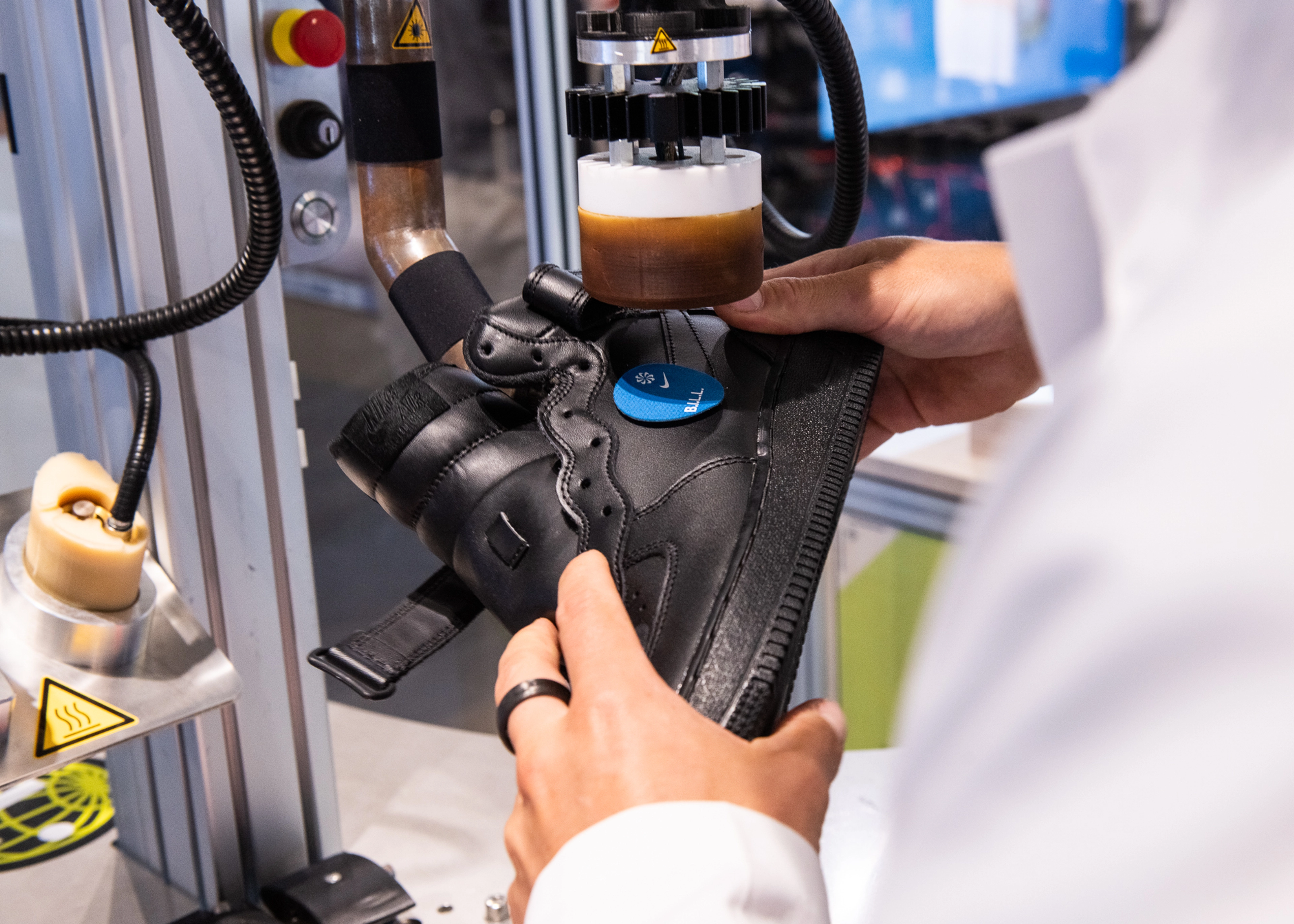 Ak0 6942 0912 Nike Bill Ntl Web