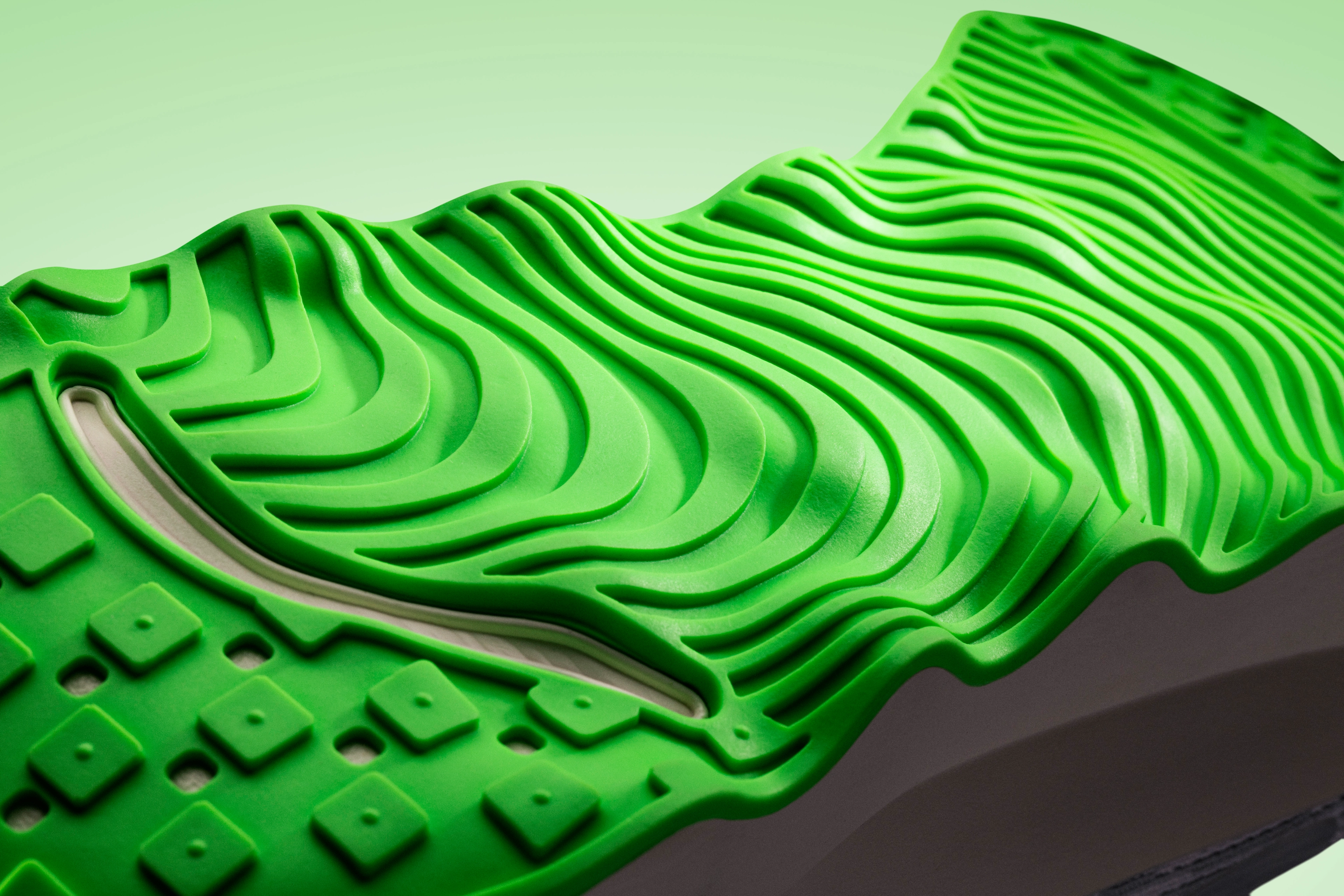 Nike Motiva Ftwr Det 03