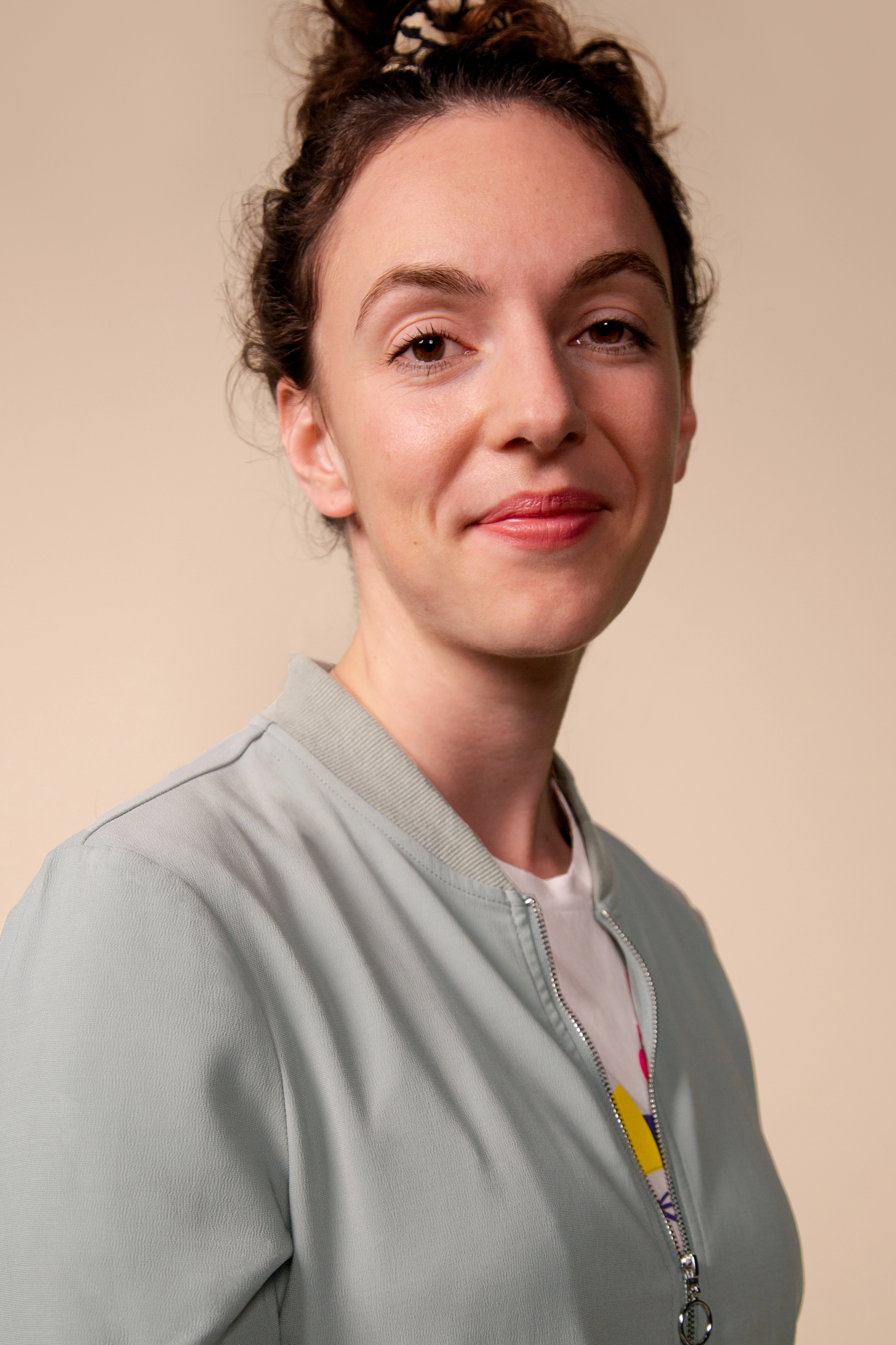 Bettina X Nike Emea Remy Castle2022 Cv2