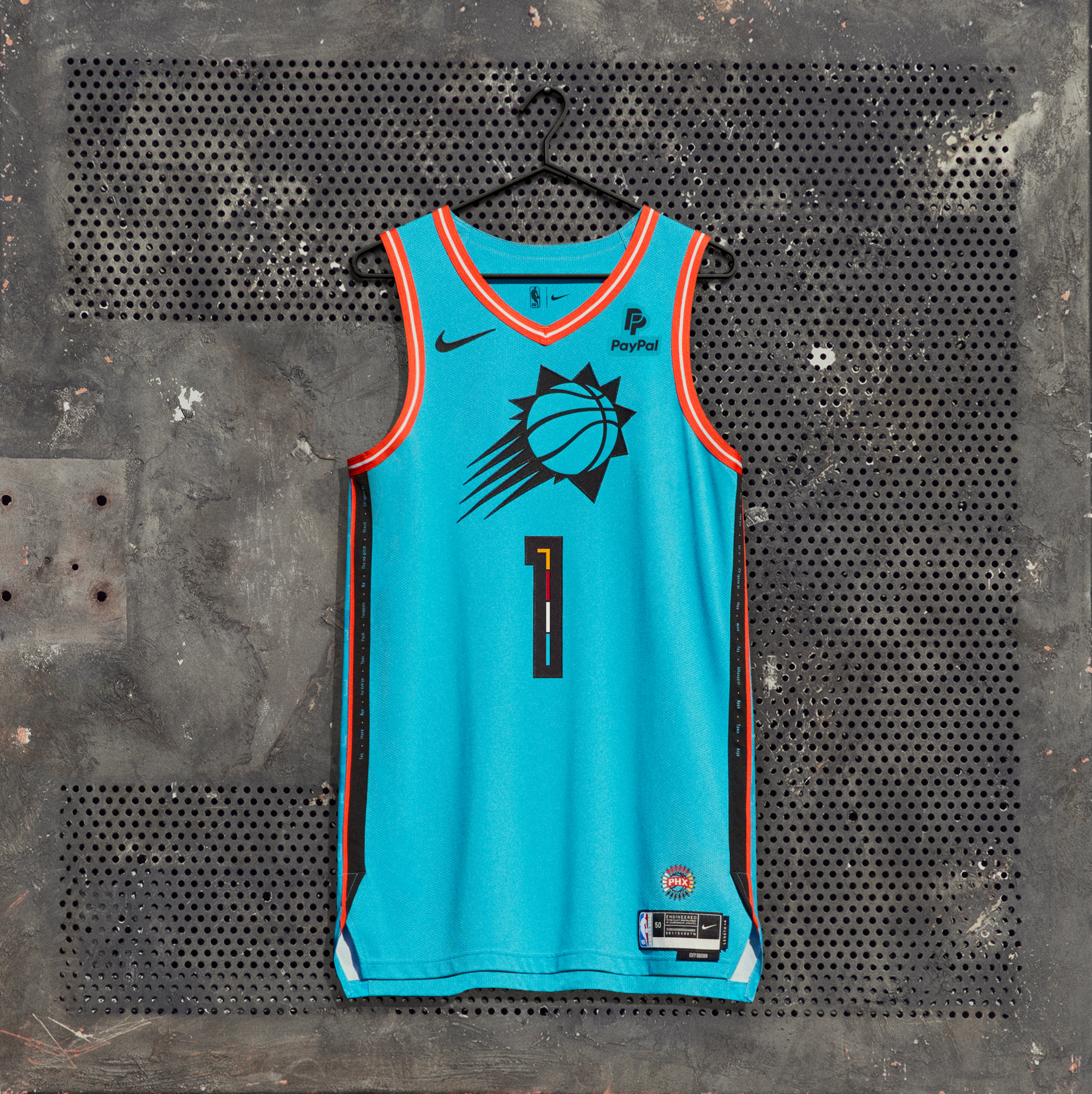 Ho22 Nbacityedition Na Offbody Phoenix Hero 0058 05 Sp 03