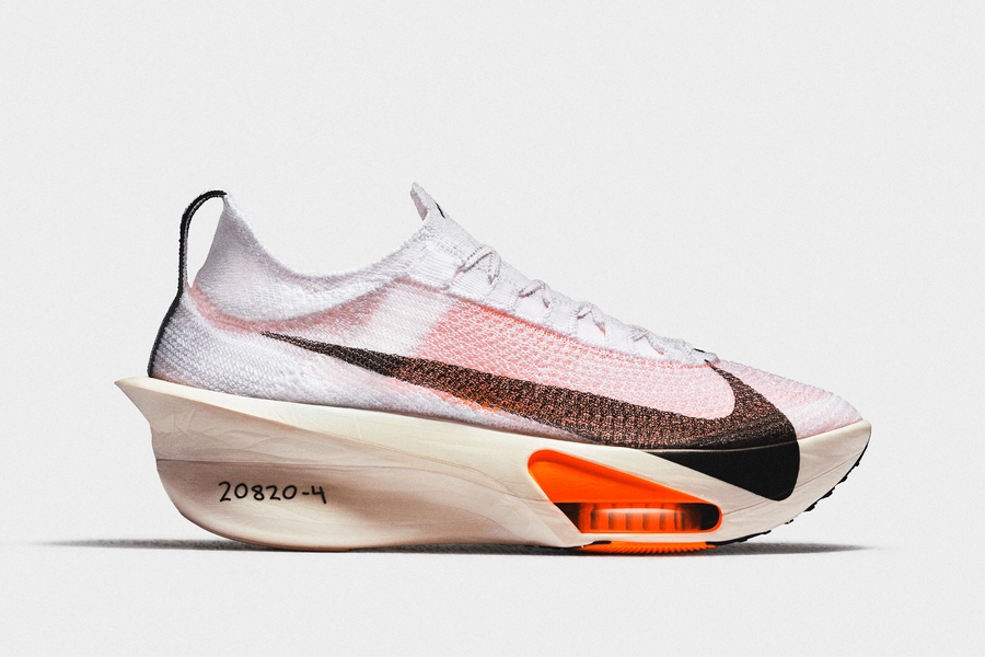 나이키 알파플라이 3 프로토 타입의 측면 모습