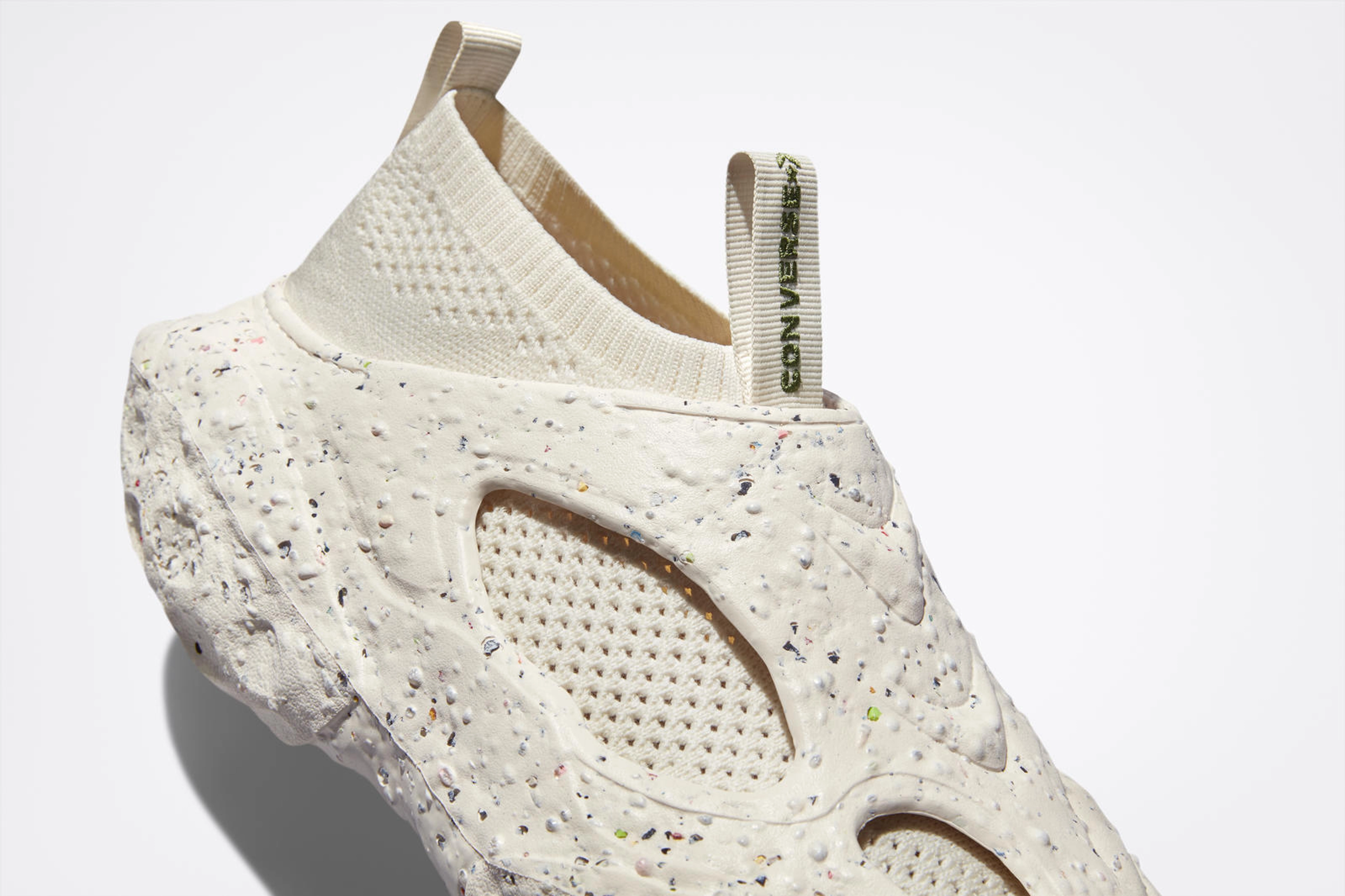 Converse Sponge Crater Slip White A01239c Detail1 109406