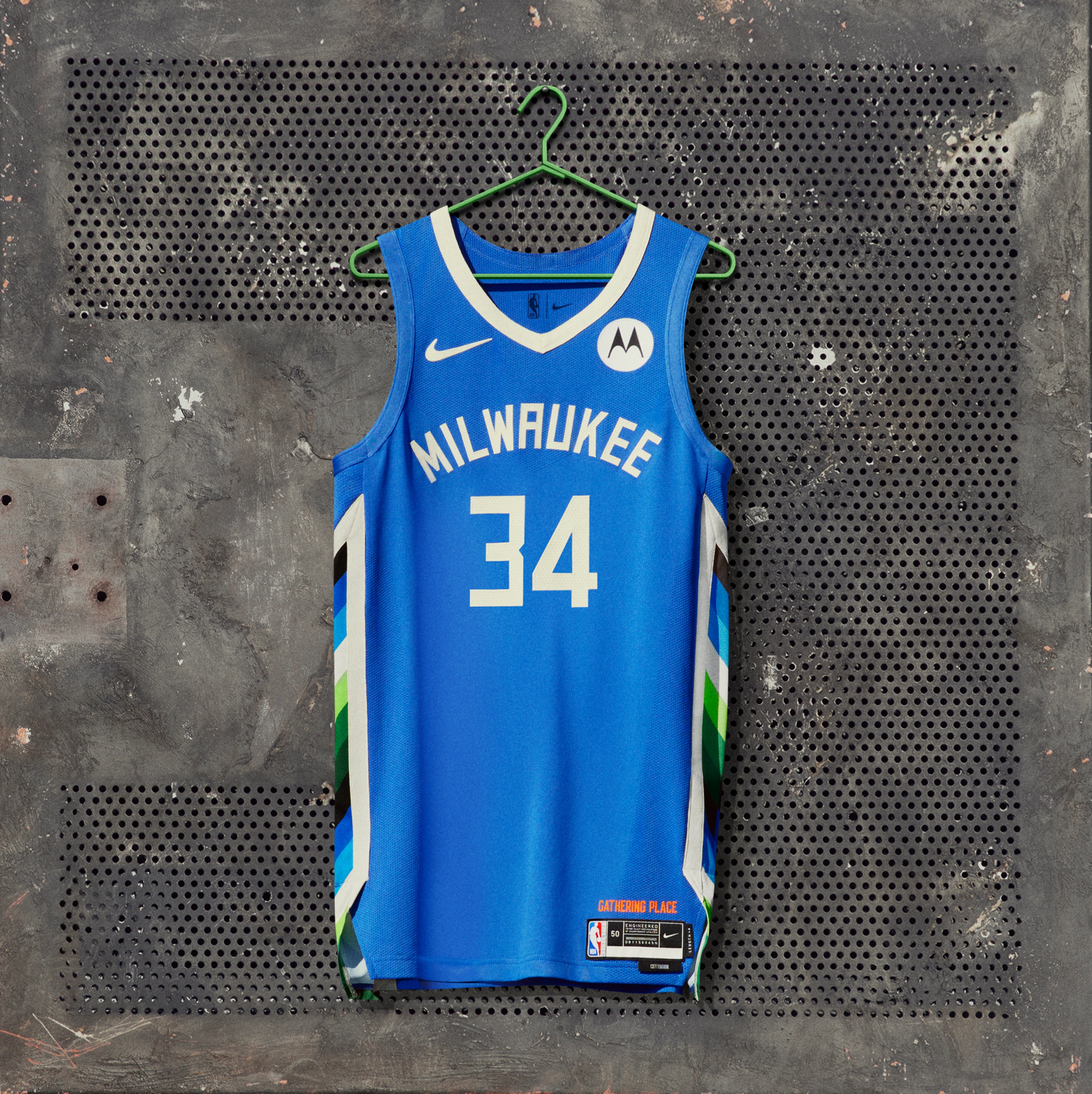 Ho22 Nbacityedition Na Offbody Milwaukee Hero 0019 05 Sp 02