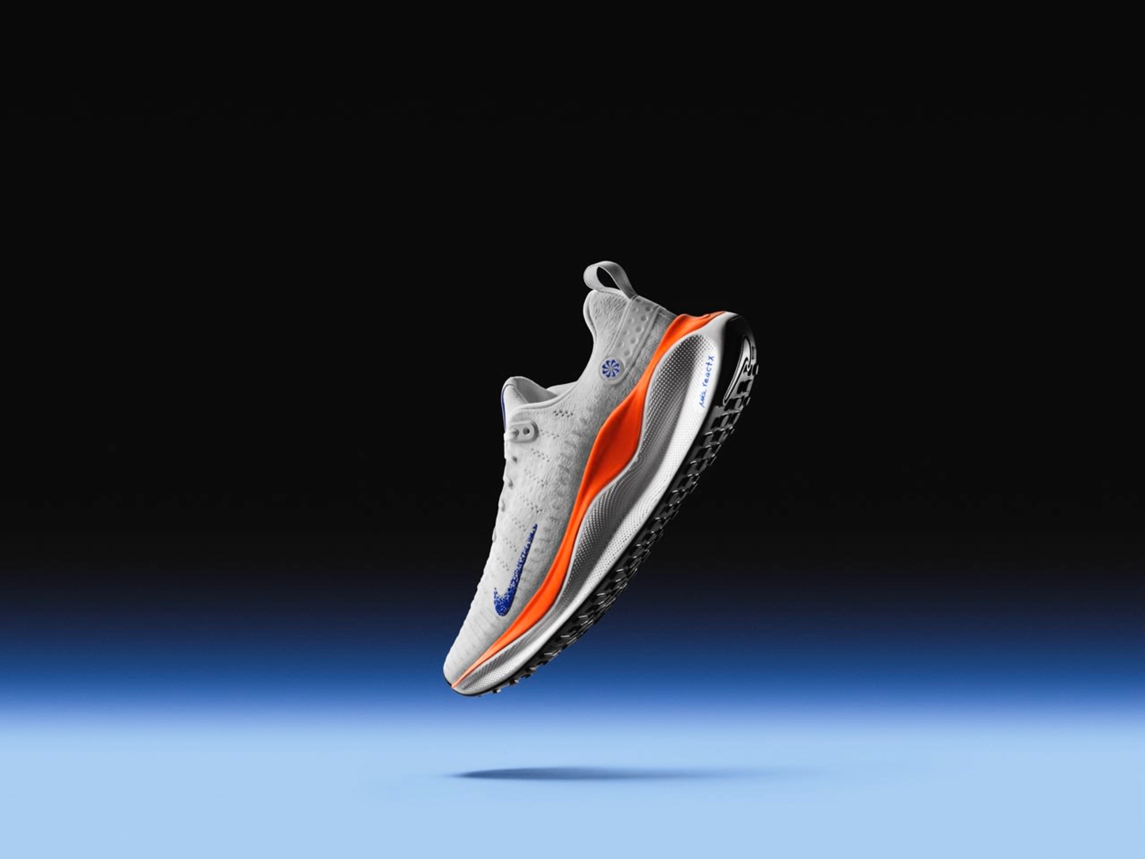 Left view of the Nike Infinity Run 4 in white.