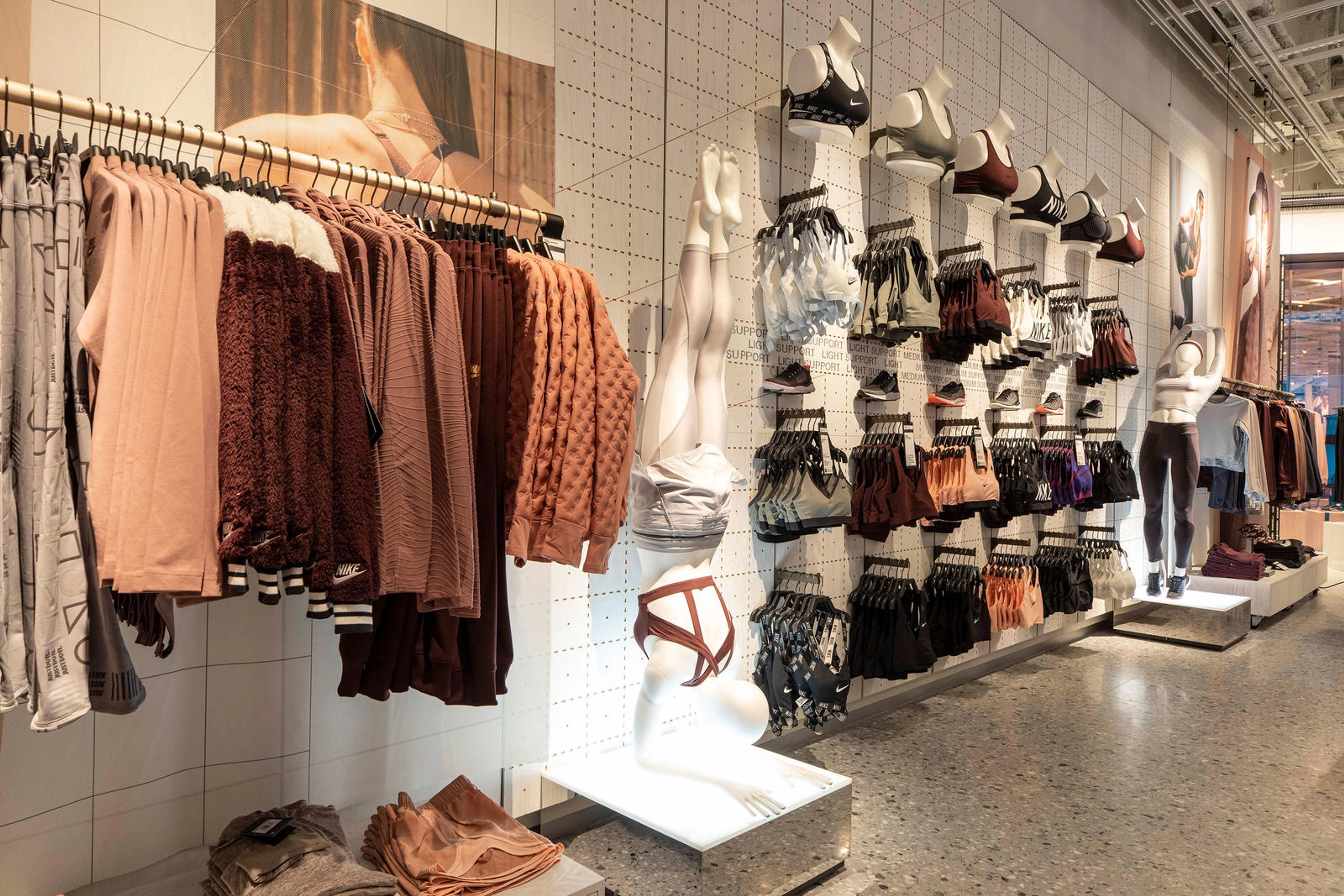 Nikenyc Flagship Hetrick Day2