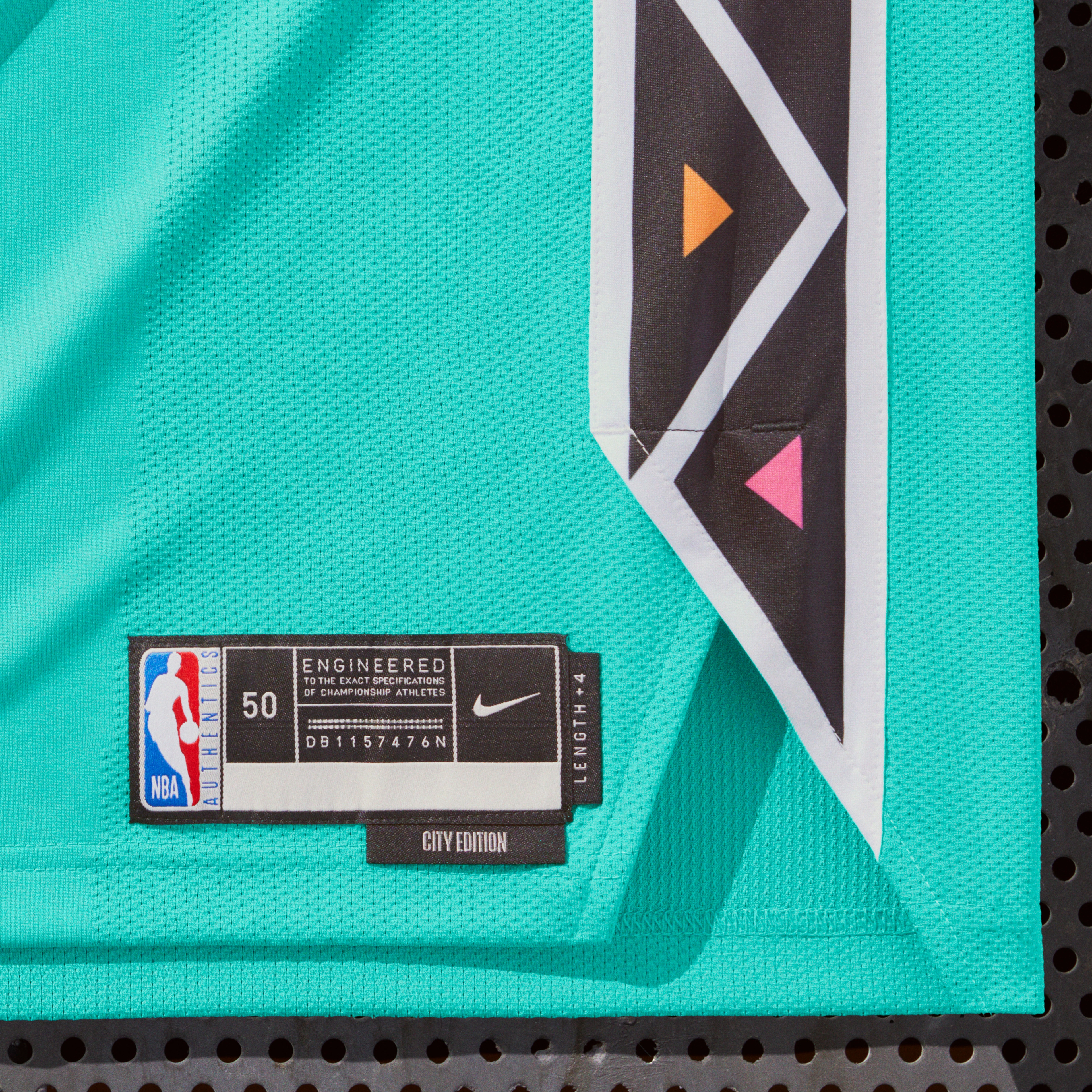 Ho22 Nbacityedition Na Offbody Sanantonio Tag 00407 04